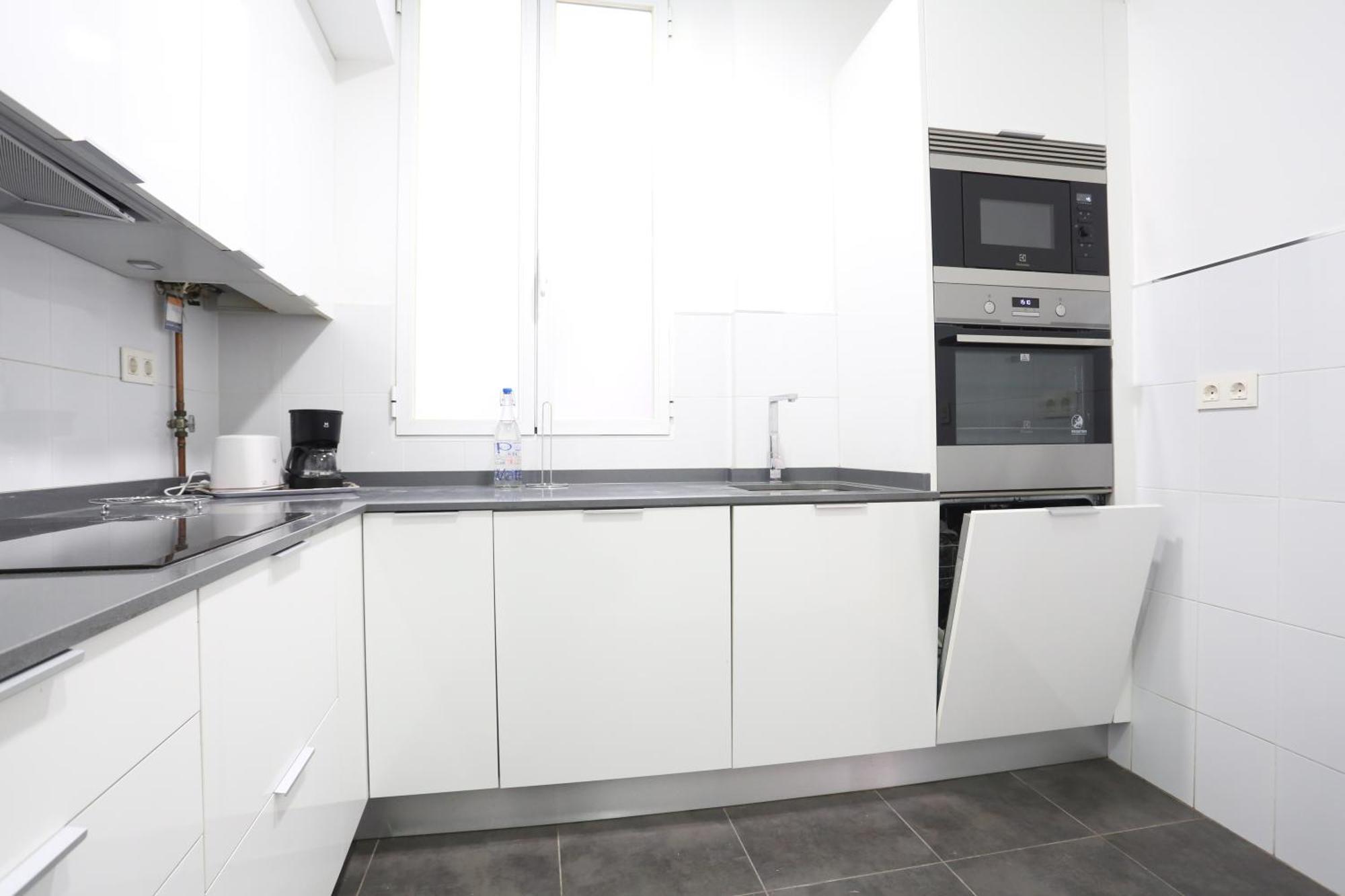 Sol Apartment Deluxe-Nun-Arce Madrid Bagian luar foto